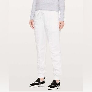 Lululemon Dance Studio Jogger *Lined 29"